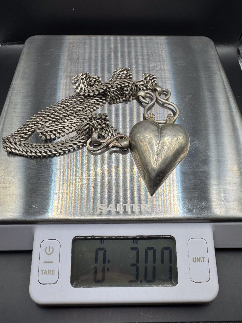 Vintage Tribal Puffy Heart Necklace Heavy Silver Tone Boho Statement 26" - Picture 6 of 7